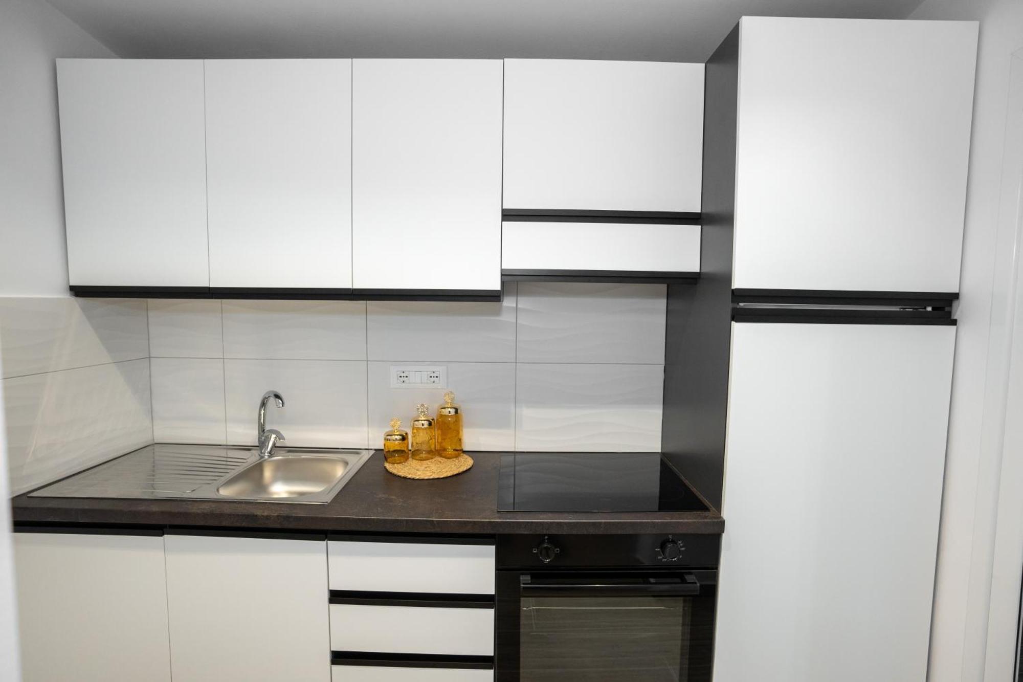 Sunnydream Apartaments Saranda Екстериор снимка