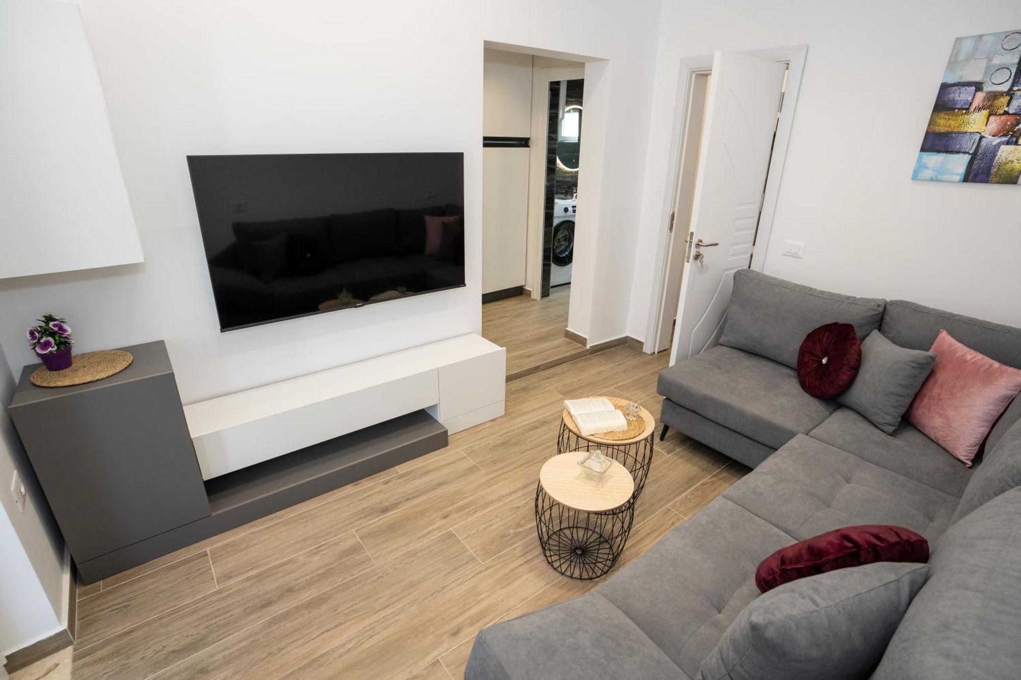 Sunnydream Apartaments Saranda Екстериор снимка