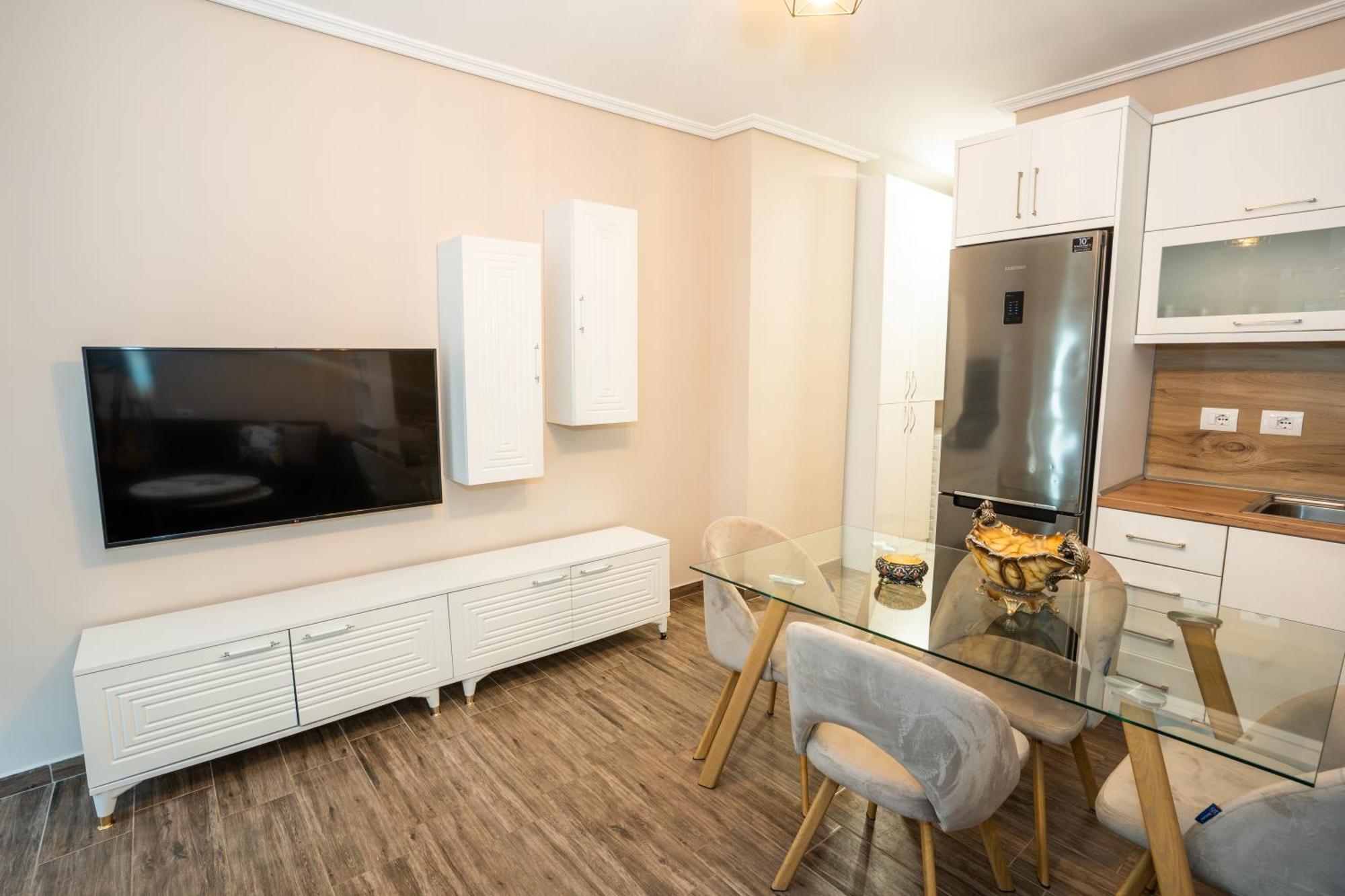 Sunnydream Apartaments Saranda Екстериор снимка